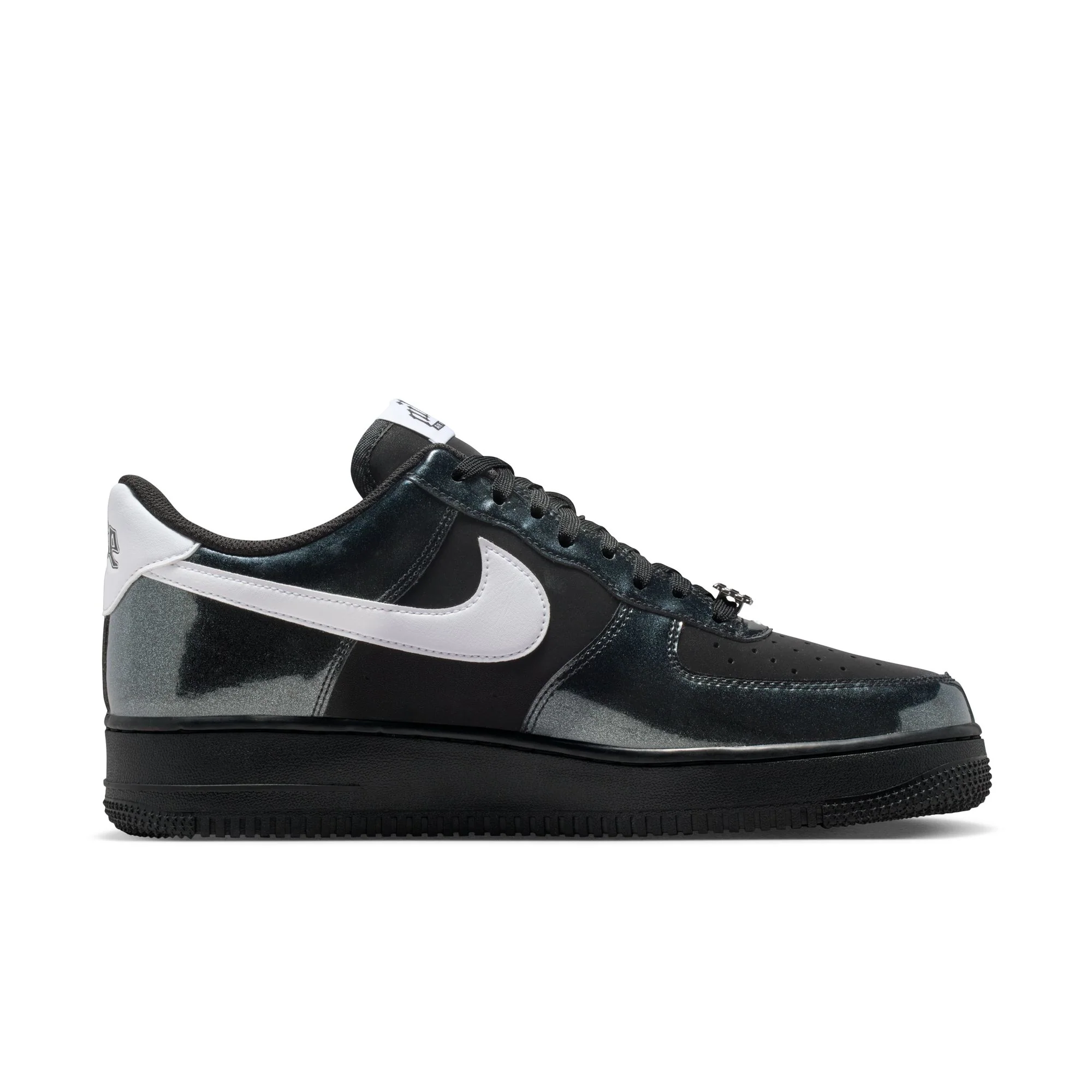 M Nike Air Force 1 '07 LV8 IB6843-001 - Image 7