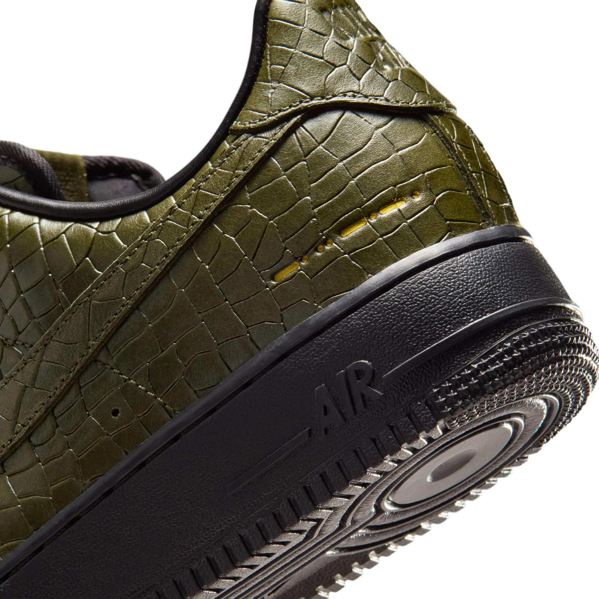 M Nike Air Force 1 '07 Premium IQ3370-325 - Image 10