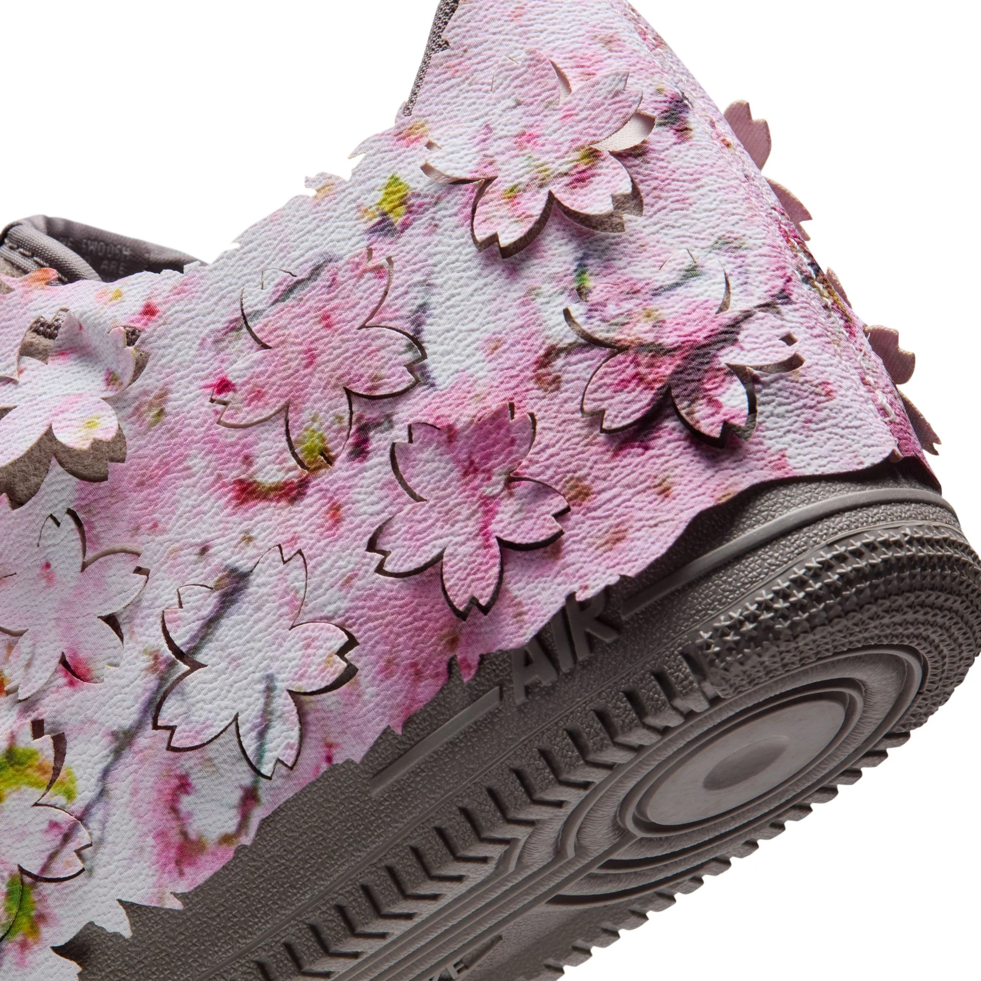 M Nike Air Force 1 '07 Premium IQ3472-298 - Image 10