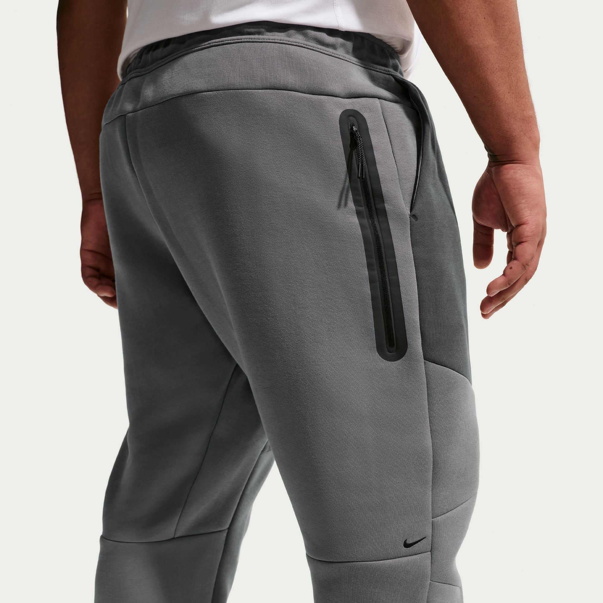 M Nike Tech HV0959-018 - Image 8