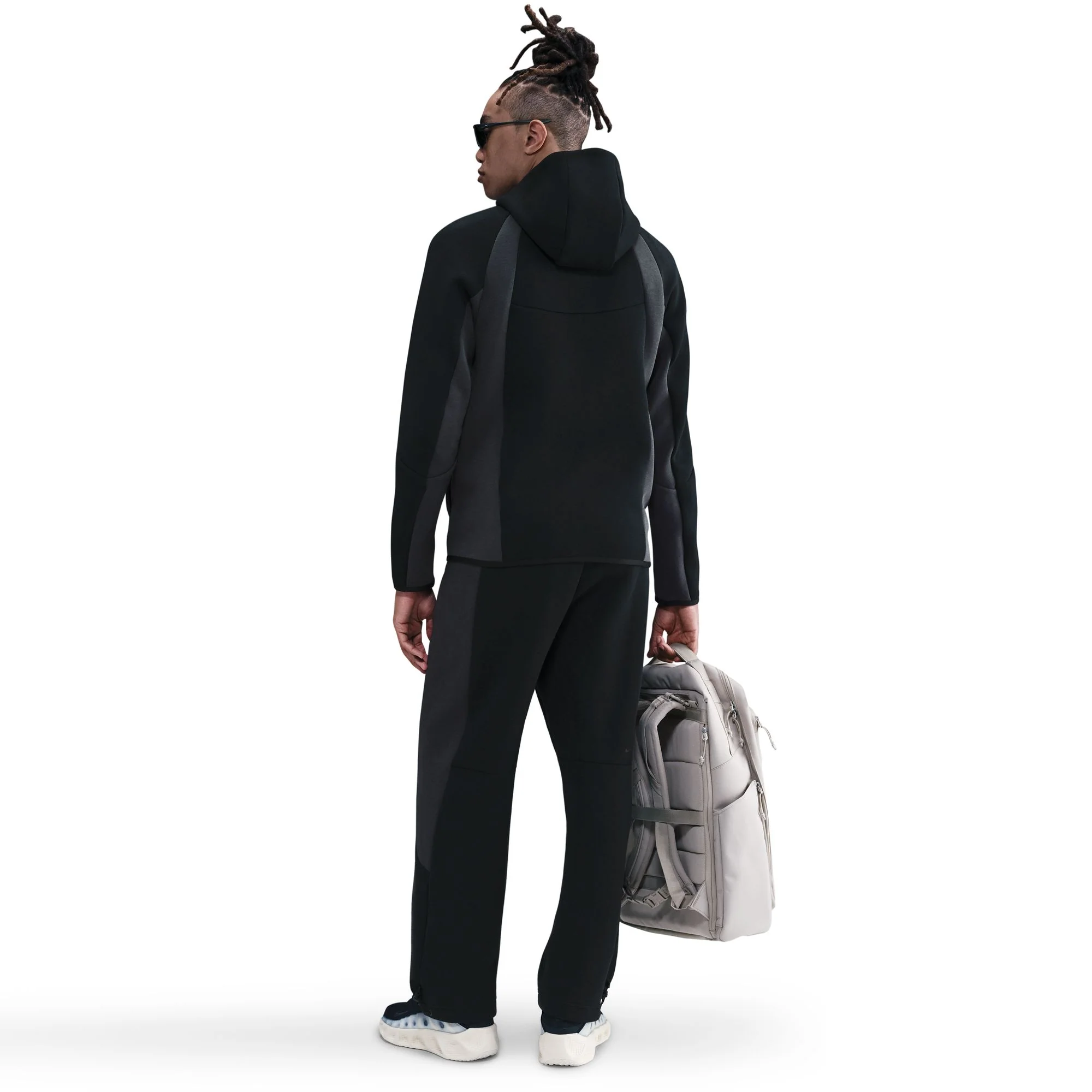 M Nike Tech IF1325-010 - Image 2