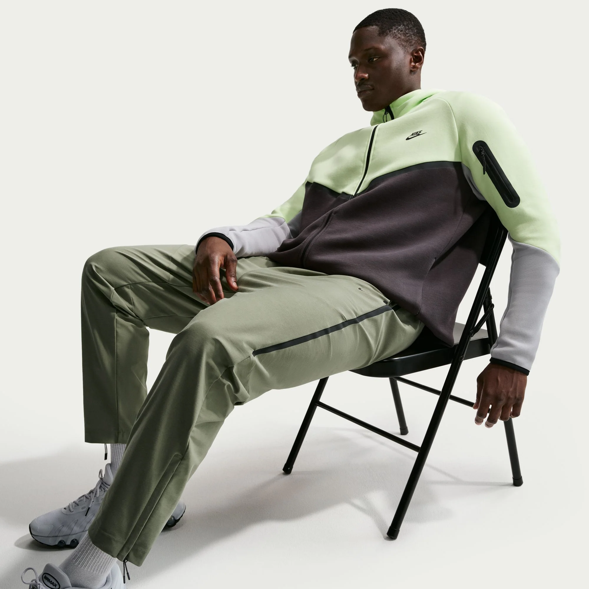 M Nike Tech IF1404-328 - Image 11