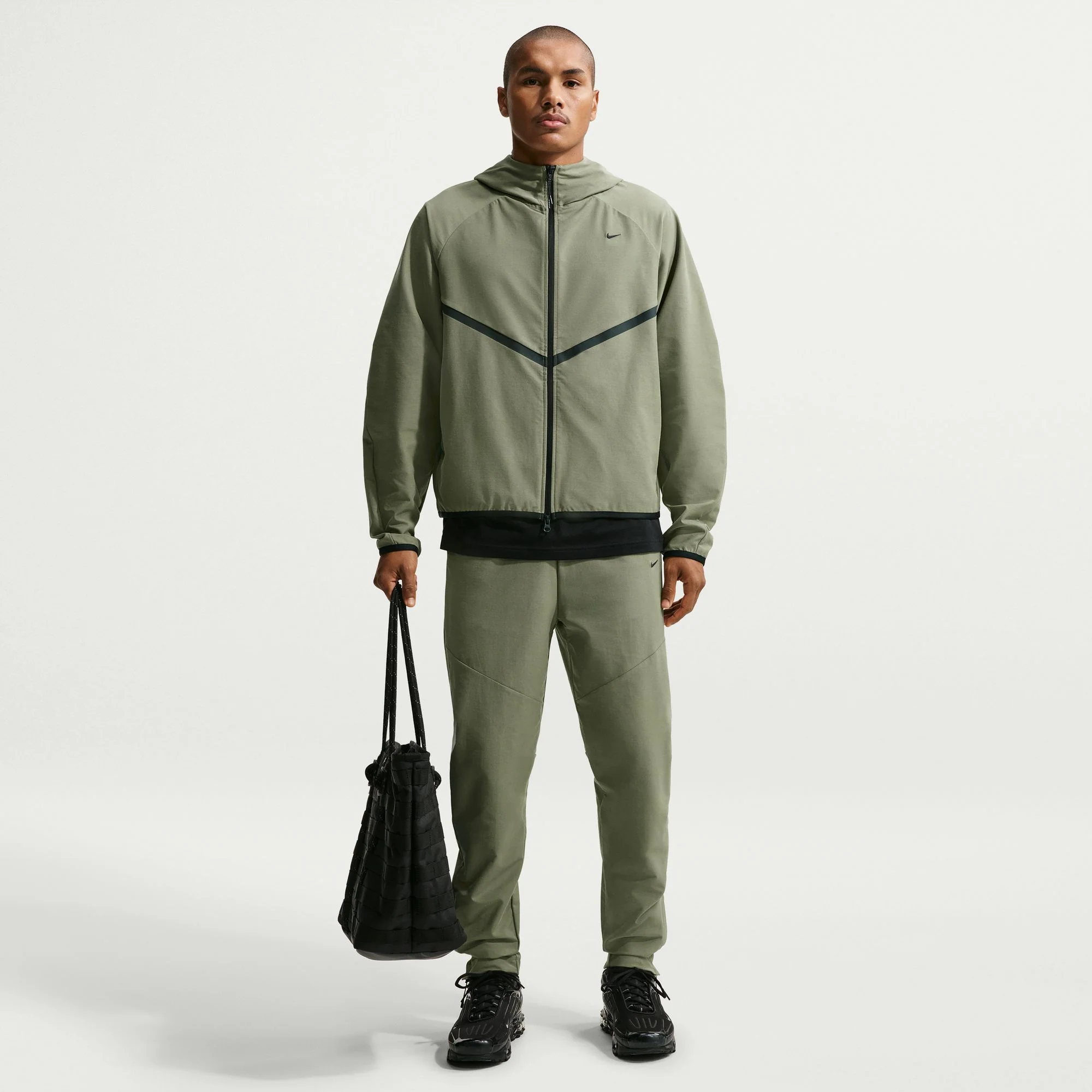 M Nike Tech IF1404-328 - Image 4