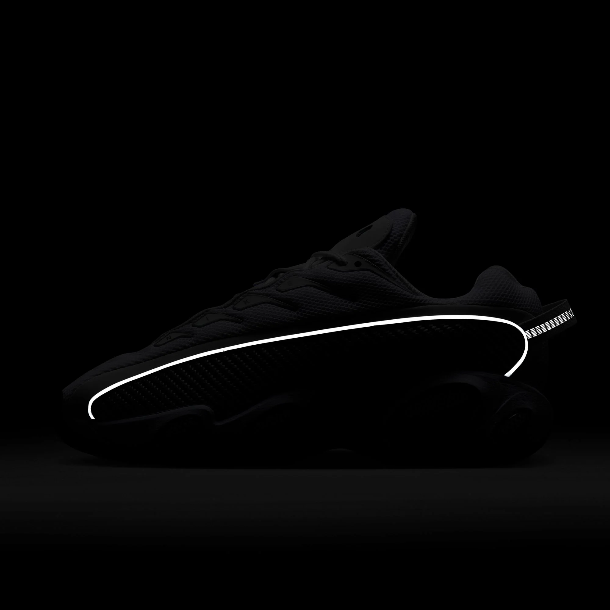 M NOCTA Glide DM0879-101 - Image 7