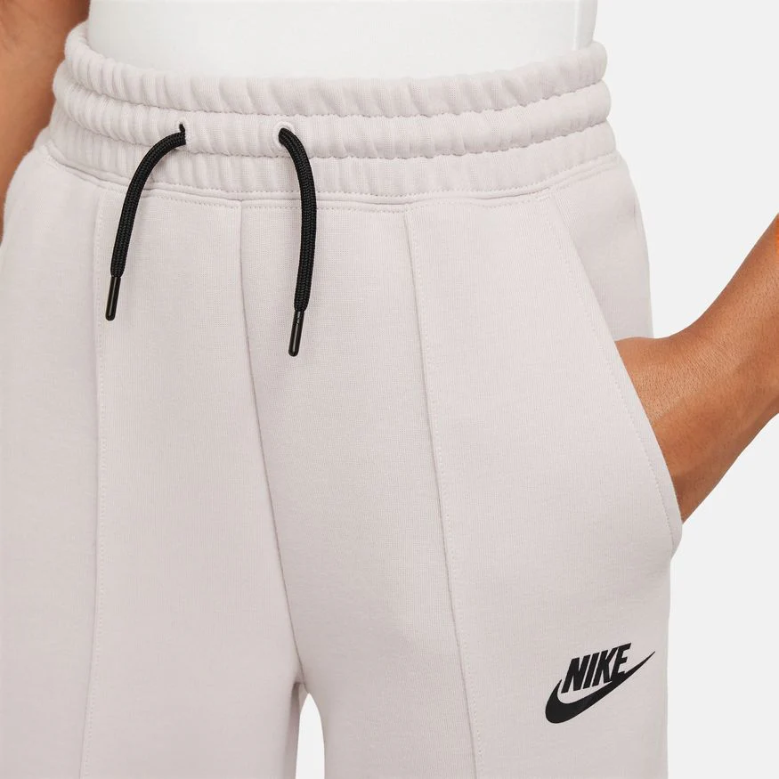 Nike Sportswear Tech Fleece FD2975-019 - Image 3