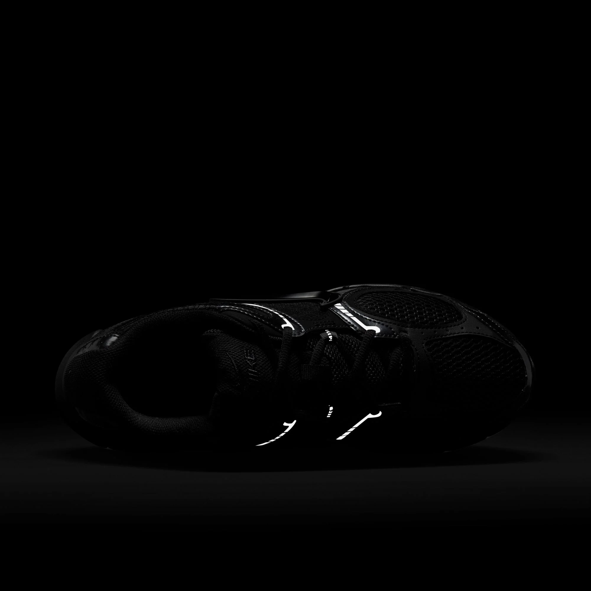 M Nike V5 RNR HJ5228-001 - Image 12