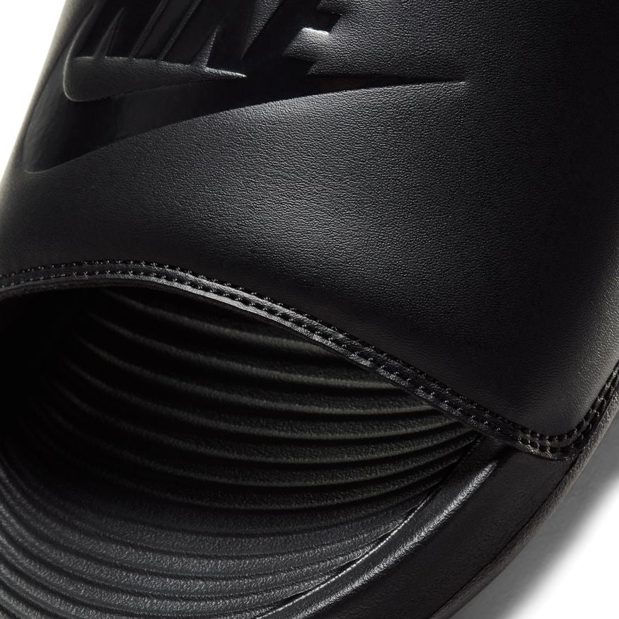 M Nike Victori One CN9675-003 - Image 3