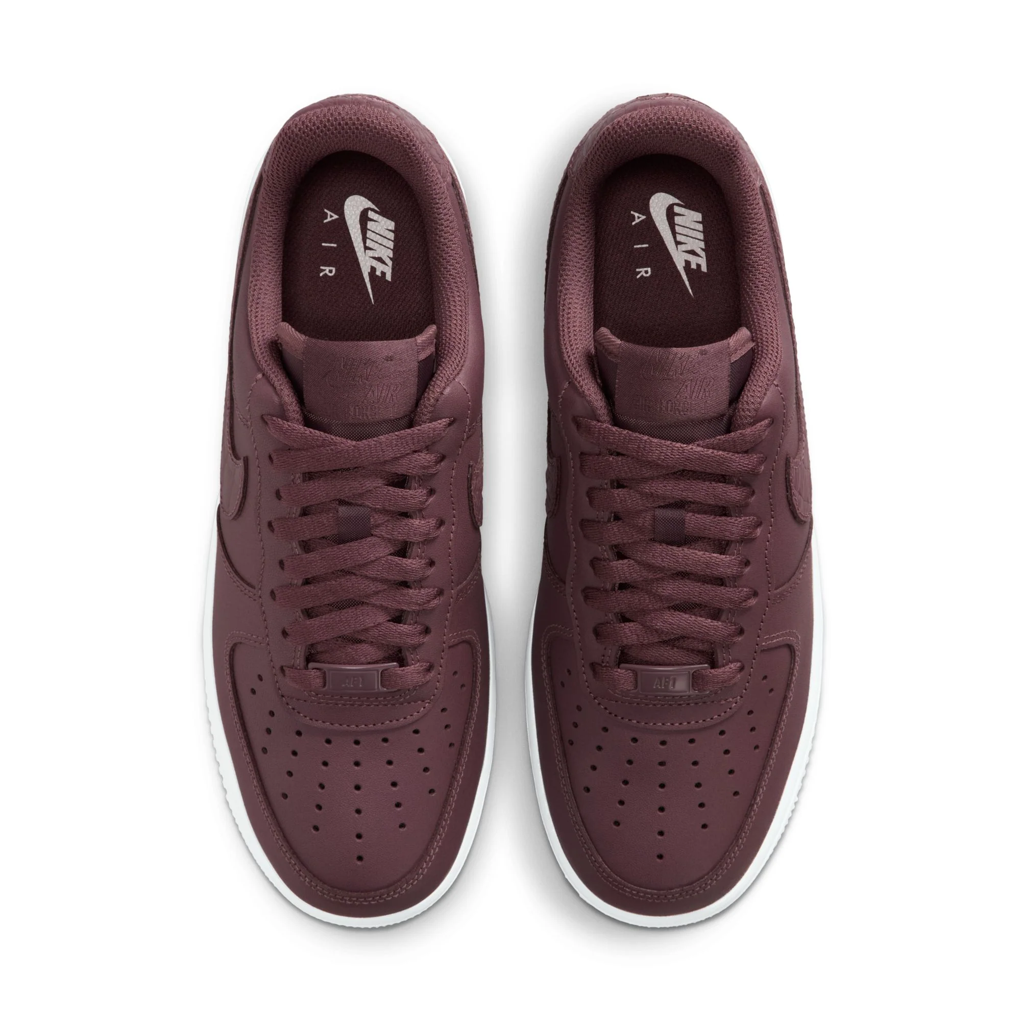 W Nike Air Force 1 '07 SE IO4837-500 - Image 4