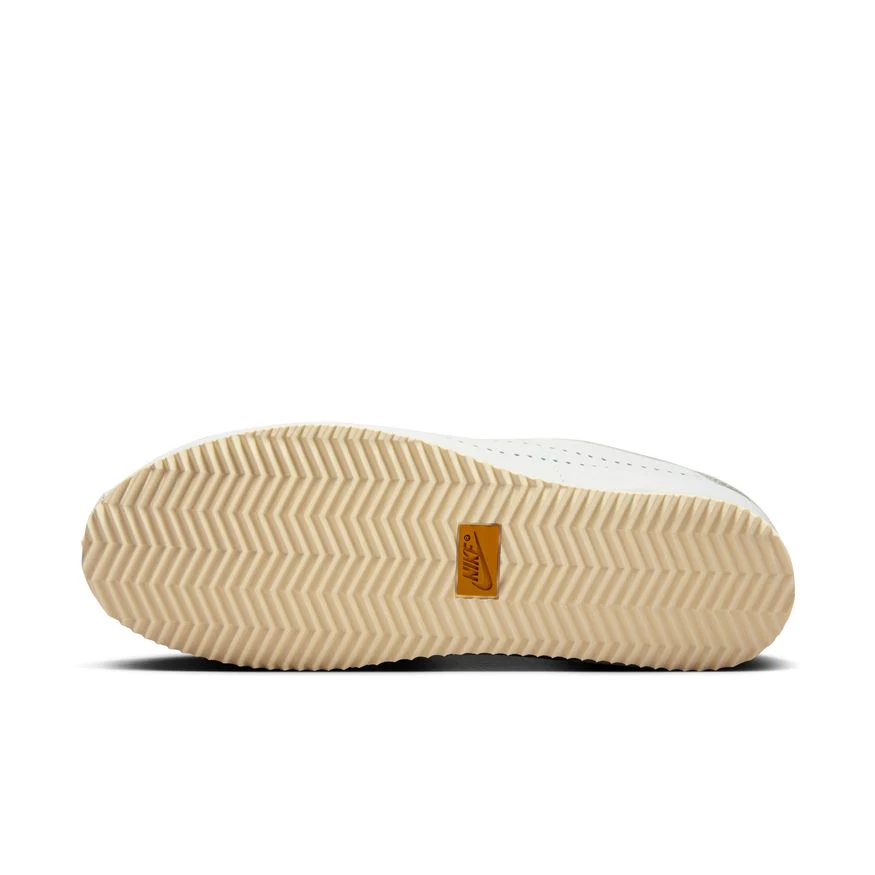 W Nike Cortez Leather HQ1841-100 - Image 6