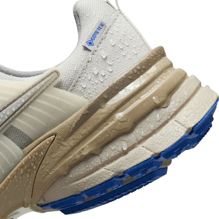 W Nike V2K Run GORE-TEX FZ2622-002 - Image 5