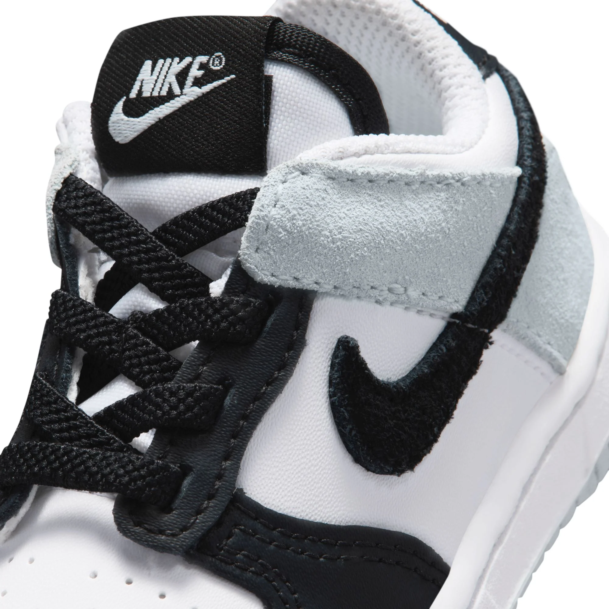 Y Nike Dunk Low Essential+ IQ2750-112 - Image 9