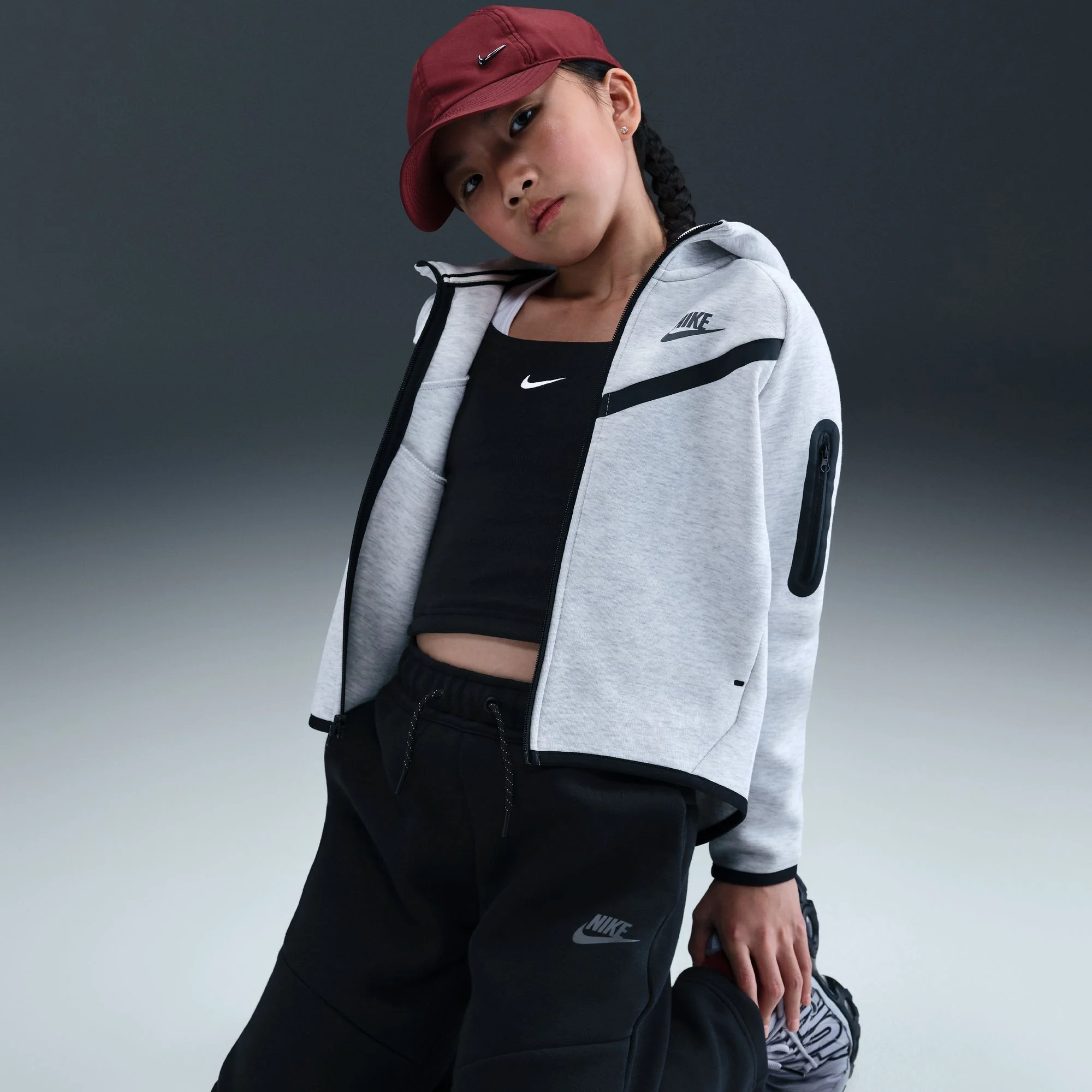Y Nike Sportswear Tech Fleece IM0494-010 - Image 15